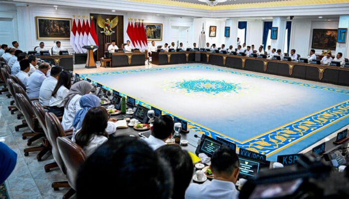 Presiden Prabowo Pimpin Sidang Kabinet Paripurna: Strategi Kita Benar, Kita Berada di Arah yang Benar