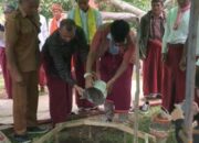 Sinergi Energi dan Budaya: PLN UIP Nusra Bantu Warga Gonggor Bangun Rumah Gendang Adat Manggarai
