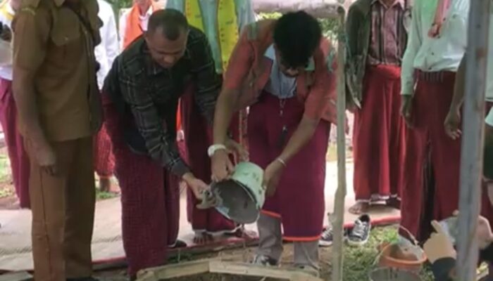 Sinergi Energi dan Budaya: PLN UIP Nusra Bantu Warga Gonggor Bangun Rumah Gendang Adat Manggarai