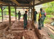 TNI dan Warga Bersinergi, Tim Wasev TMMD Tinjau Rumah Layak Huni di Desa Barang Manggarai