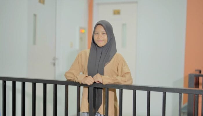 Ayah Tiada dan Ibu Stroke, Nabila Merajut Asa di Sekolah Rakyat
