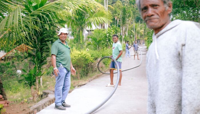 PLN UIP Nusra dan Yayasan Papha Bangun Akses Air Bersih Berkelanjutan di Desa Nubahaeraka