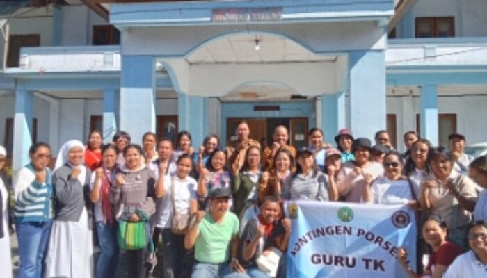 Semangat Kebersamaan Warnai Pelepasan Kontingen Porseni Guru TK Manggarai