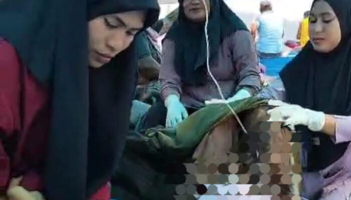 Dedikasi Tanpa Batas, Nakes Nuca Molas Tangani Persalinan Darurat di Tengah Laut