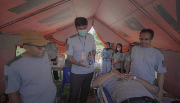 Perkuat Desa Siaga Bencana, PLN UIP Nusra Gelar Simulasi Gempa, Tsunami, dan Banjir Rob