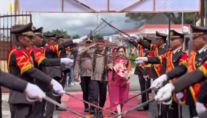 Apel Perdana Kapolres Manggarai, Tekankan Soliditas dan Pelaksanaan Tugas Sesuai Tupoksi