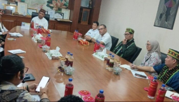 Perkuat Ketangguhan Daerah, Bupati Manggarai Terima Delegasi PMI dan Palang Merah Internasional