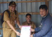 Pedagang Pasar Inpres Sambut Antusias Layanan Izin Usaha DPMPTSP Manggarai