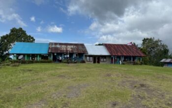 PLN Bangun Dua Ruang Belajar Baru untuk SDN Ara Manggarai