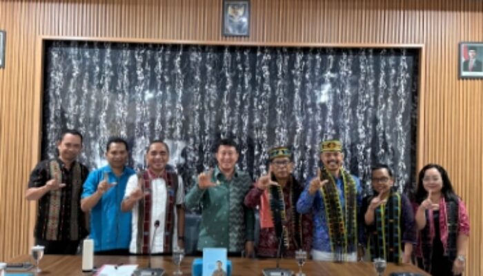 Unwar Matangkan Program KKN di Manggarai Barat, Mahasiswa Didorong Kembangkan Potensi Pesisir