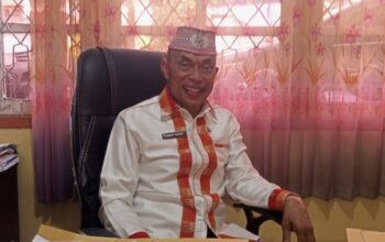 Stan Tempat Tinggal di Pasar Tuak Reo Dibongkar