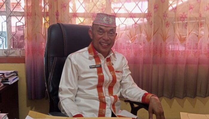 Stan Tempat Tinggal di Pasar Tuak Reo Dibongkar