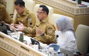 Mendagri Ingatkan Kepala Daerah Setop Rekrut Honorer Baru: Jadi Beban Belanja Pegawai