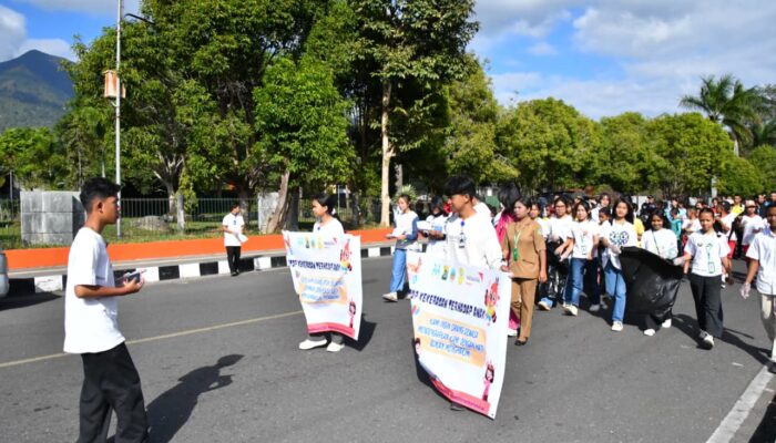 Puncak Hari Anak Nasional ke-42, Ratusan Peserta Semarakkan Jalan Sehat dan Kampanye Anak di Natas Labar