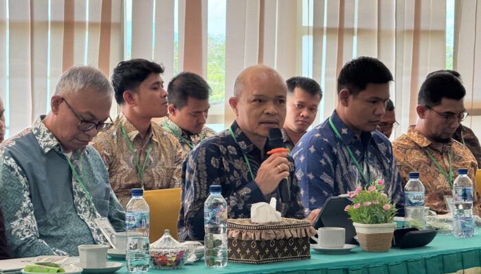 Hadir di Forum Komunikasi Panas Bumi Flores dan Lembata, GM PLN UIP Nusra Tegaskan Pentingnya Dialog dengan Pemangku Kepentingan
