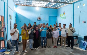PLN UIP Nusra dan Komunitas Gelisah Dorong Sampah Plastik Jadi Produk Bernilai Ekonomi