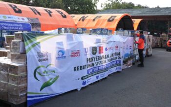 Bantu Pemulihan Korban Gempa NTT, Kemen PPPA Salurkan Logistik Khusus Perempuan dan Anak