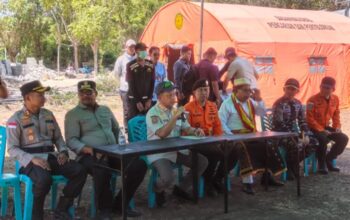 Bantuan Pascagempa Lamba Leda Utara Disorot, Muncul Dugaan Ada Bekingan Aparat di Posko Ronting