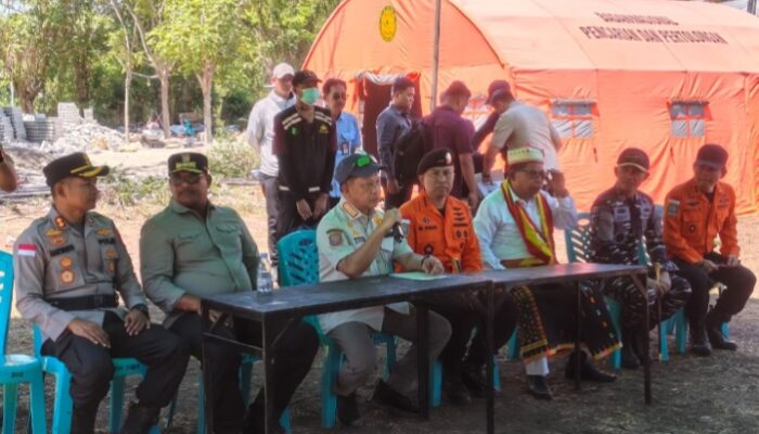 Bantuan Pascagempa Lamba Leda Utara Disorot, Muncul Dugaan Ada Bekingan Aparat di Posko Ronting