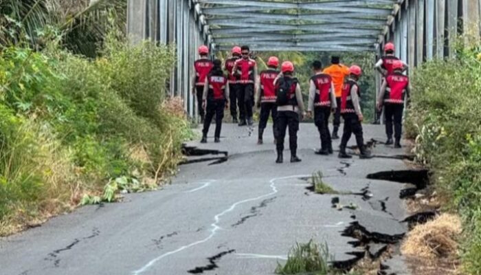 Jalur Dampek-Pota Manggarai Timur Terancam Putus Total Akibat Gempa Susulan