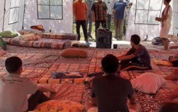 Salurkan Bantuan Sembako Pascagempa, Gubernur NTT Sambangi Posko Mandiri Seminari Pius XII Kisol