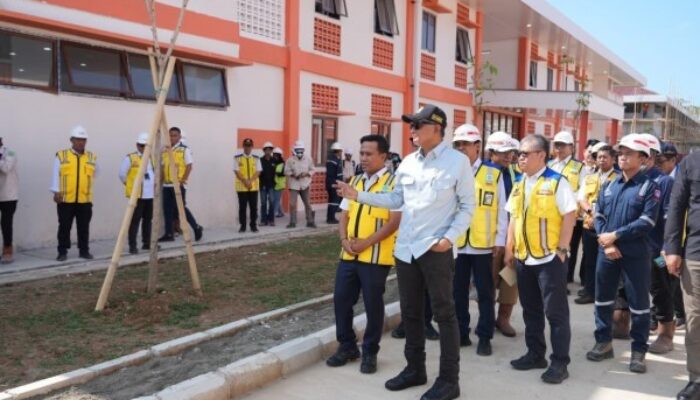 Tinjau Sekolah Rakyat Mamuju, Menteri Dody Targetkan Pembangunan Tuntas Akhir Agustus