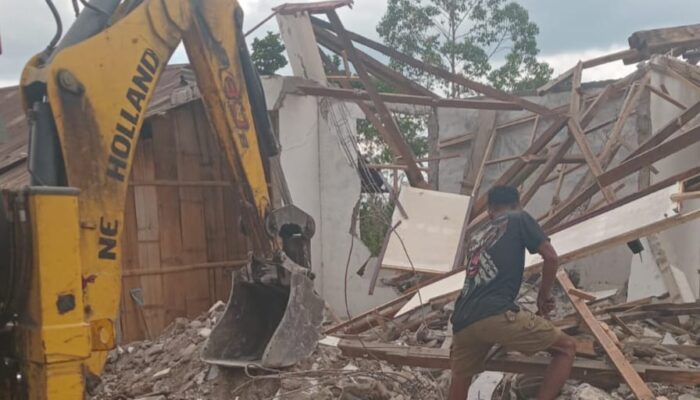 Pemulihan Pascagempa, BNPB Bangun Rumah Contoh Huntara dan Huntap di Manggarai