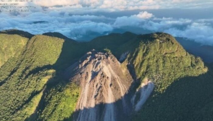 Gunung api Anak Ranakah Naik Status ke Level II Waspada Pascagempa Flores M7,7