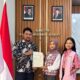 PLN UIP Nusra Berhasil Kantongi 61 Sertifikat Tanah, Srikandi PLN Turut Ambil Peran